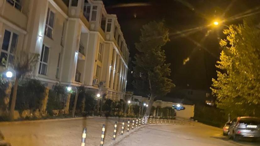 Апартамент- Вила Флоренс На 600 М От Плажа! Varna Exterior photo